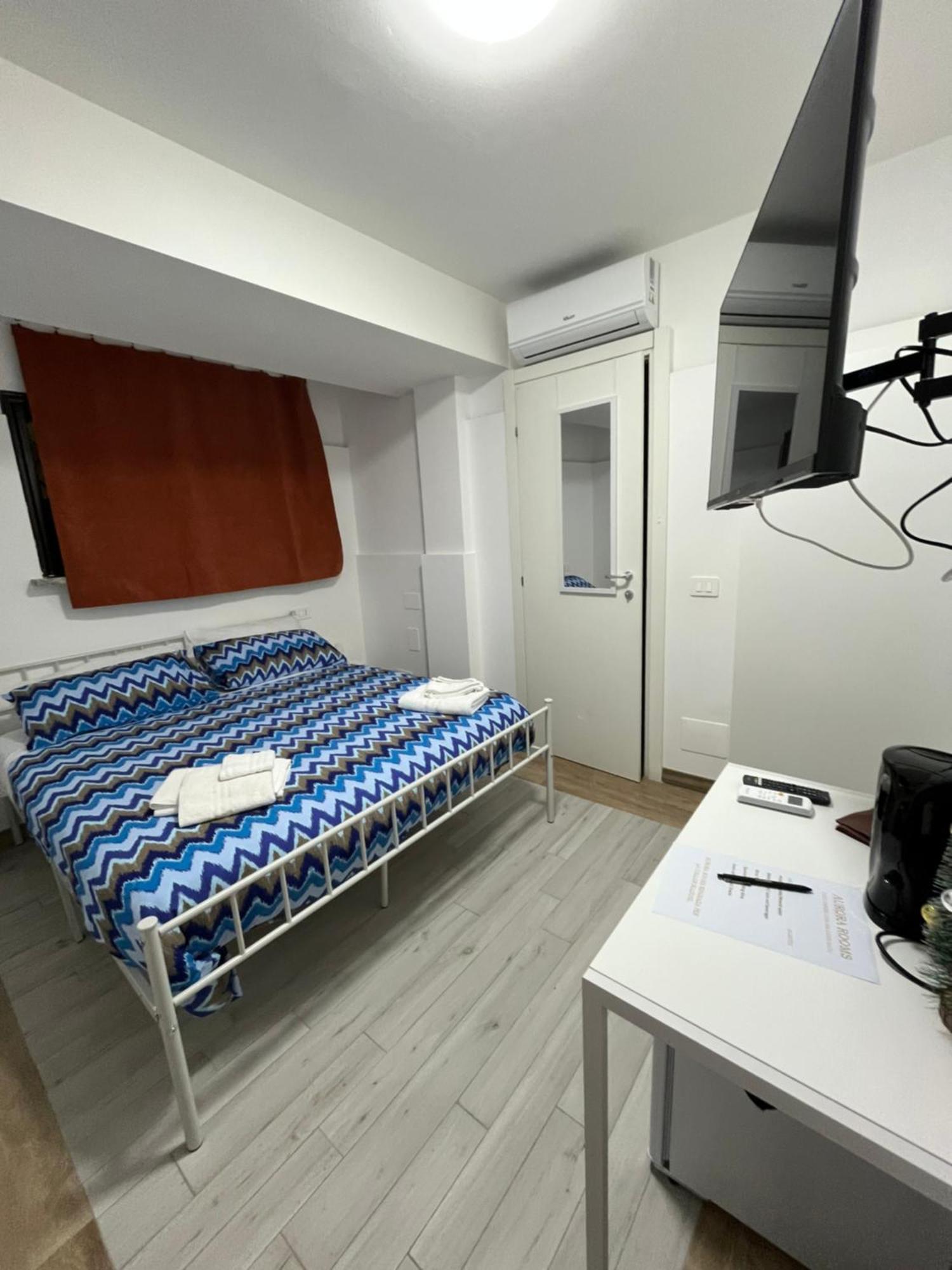 Aurora Rooms Pomigliano d'Arco Exterior foto